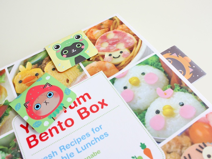 kawaii box japan march 2017 - cat bookmark magnets